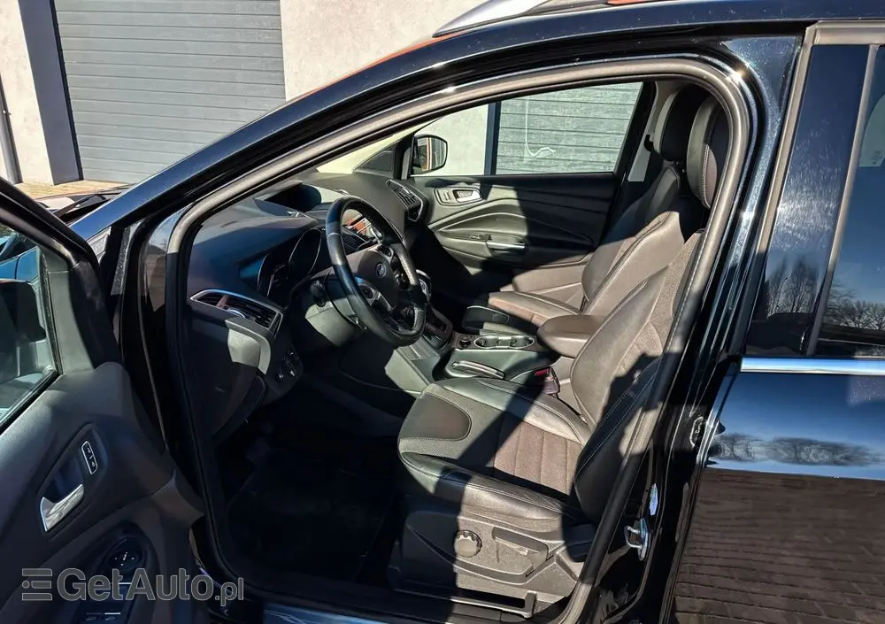 FORD Kuga 2.0 TDCi 4x4 Titanium