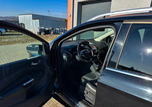 FORD Kuga 2.0 TDCi 4x4 Titanium