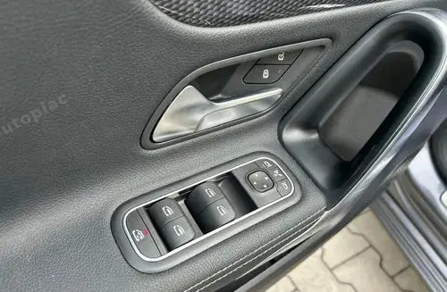 MERCEDES-BENZ Klasa A 