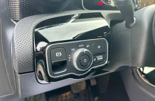 MERCEDES-BENZ Klasa A 