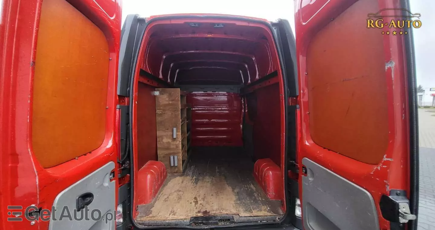 RENAULT Trafic L2H2 