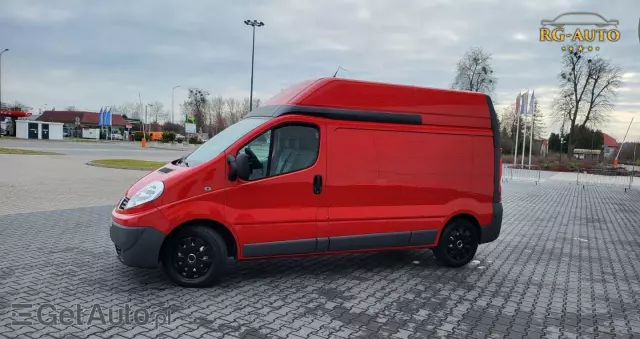 RENAULT Trafic L2H2 