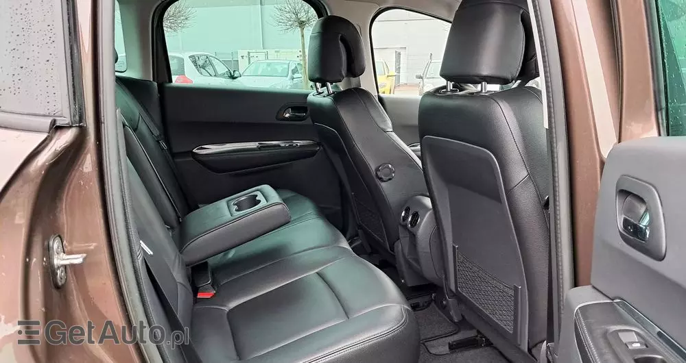 PEUGEOT 3008 2.0 HDi HYbrid4