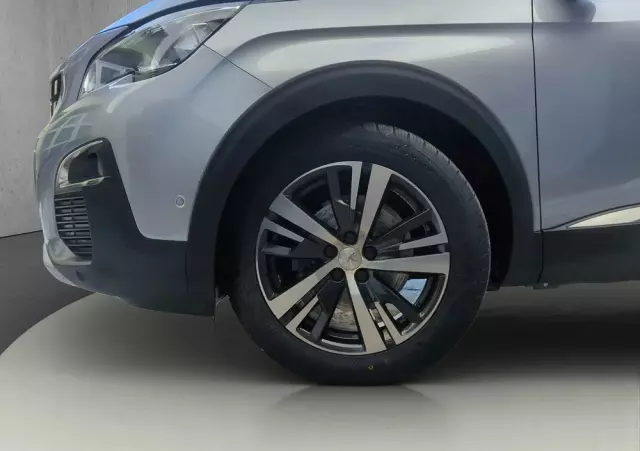 PEUGEOT 3008 1.2 PureTech GPF Allure S&S EAT8