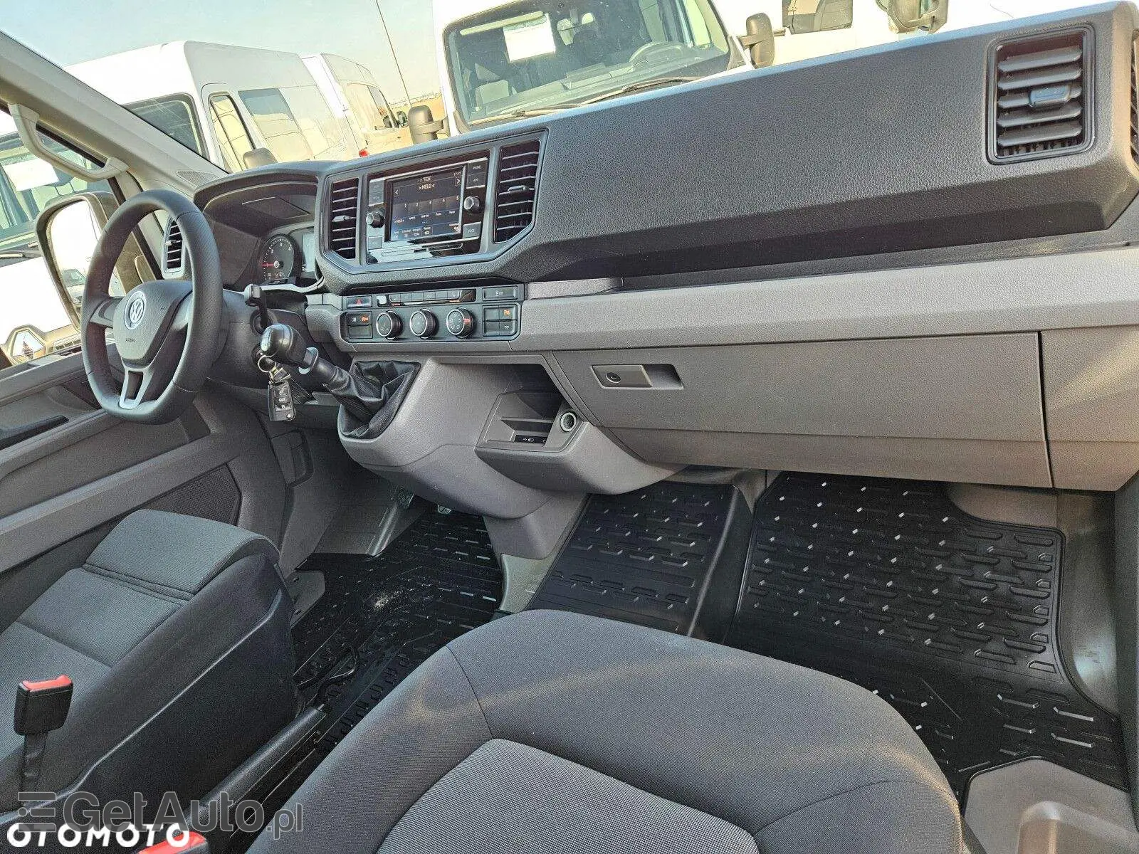 VOLKSWAGEN Crafter L