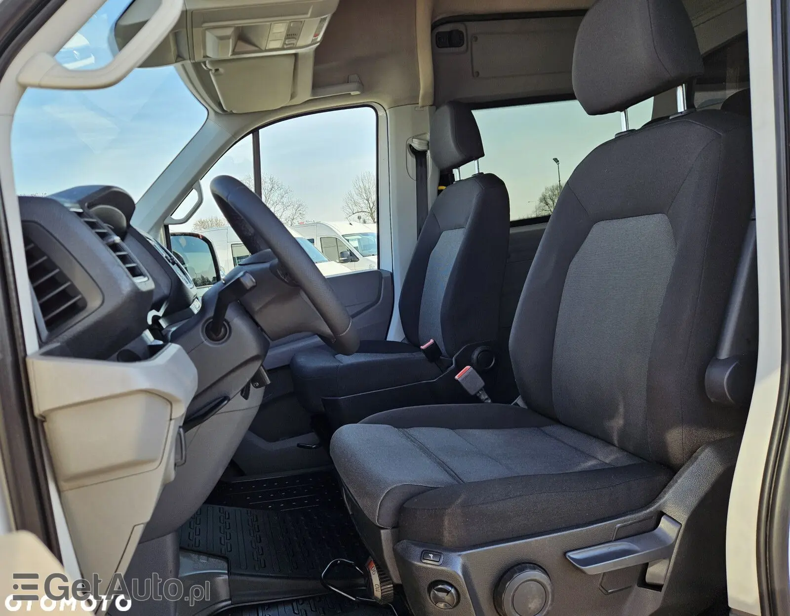 VOLKSWAGEN Crafter L