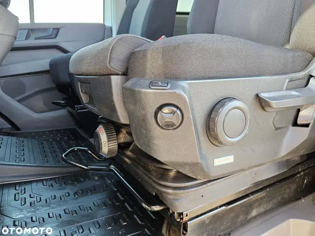 VOLKSWAGEN Crafter L