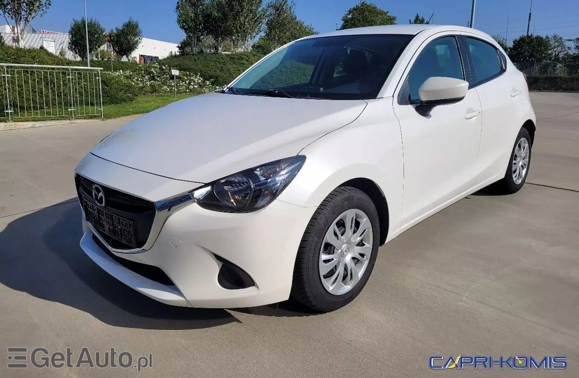 MAZDA 2 