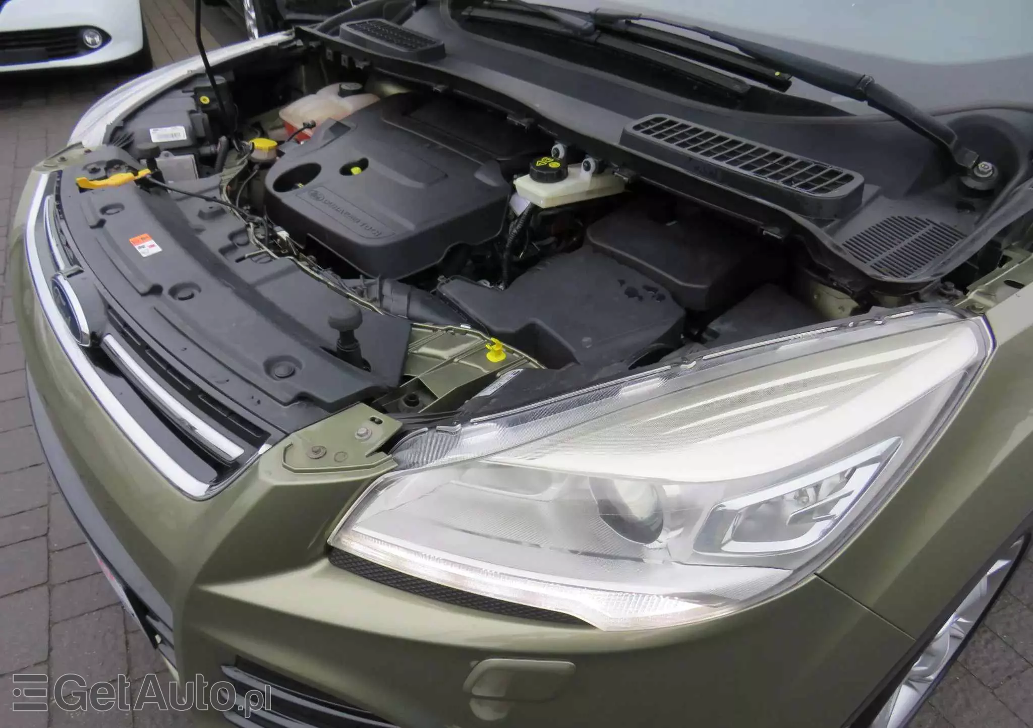 FORD Kuga 2.0 TDCi 4x4 Individual