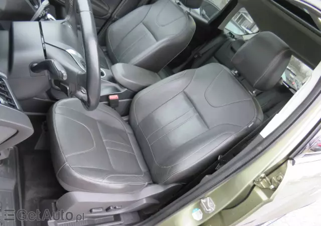 FORD Kuga 2.0 TDCi 4x4 Individual