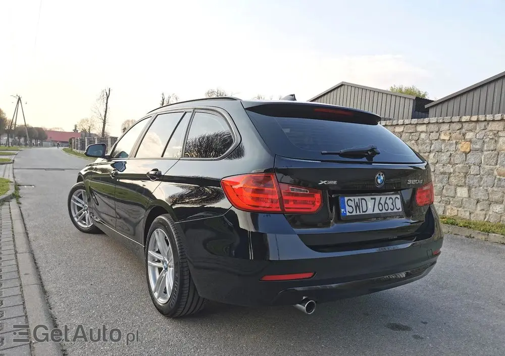 BMW Seria 3 320d xDrive