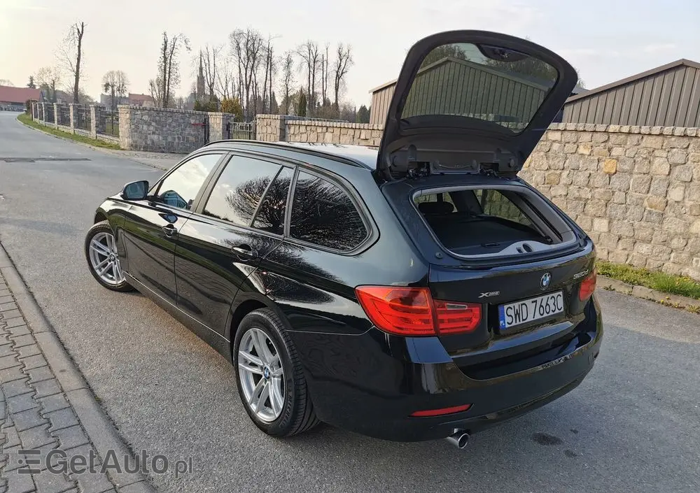 BMW Seria 3 320d xDrive