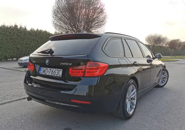 BMW Seria 3 320d xDrive