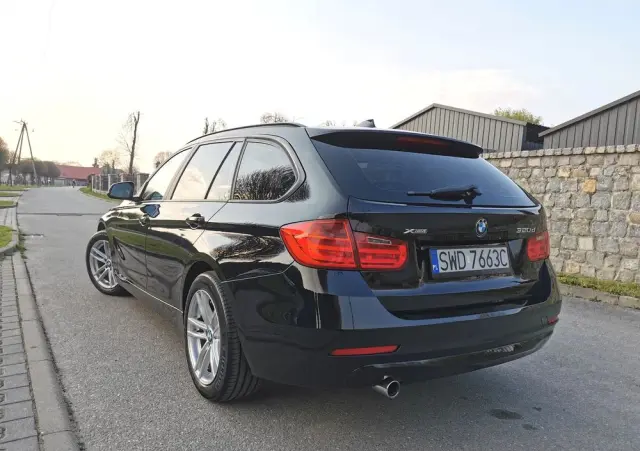 BMW Seria 3 320d xDrive