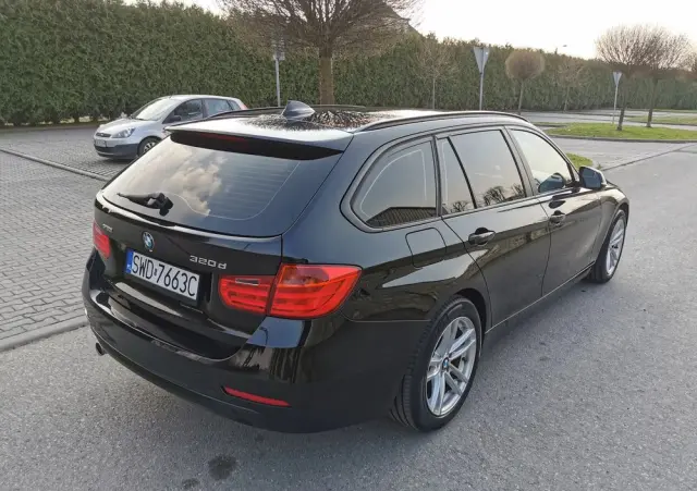BMW Seria 3 320d xDrive