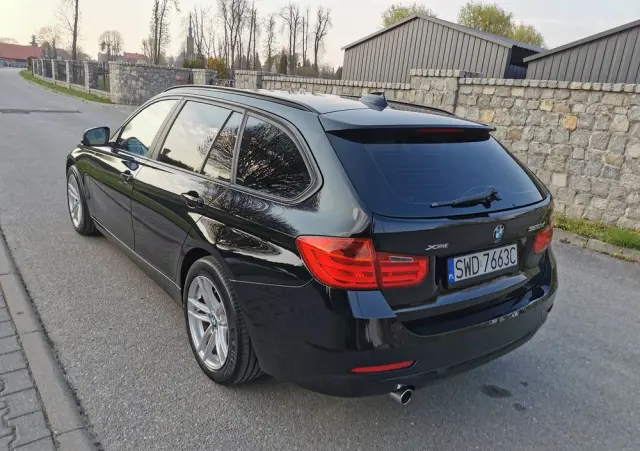 BMW Seria 3 320d xDrive