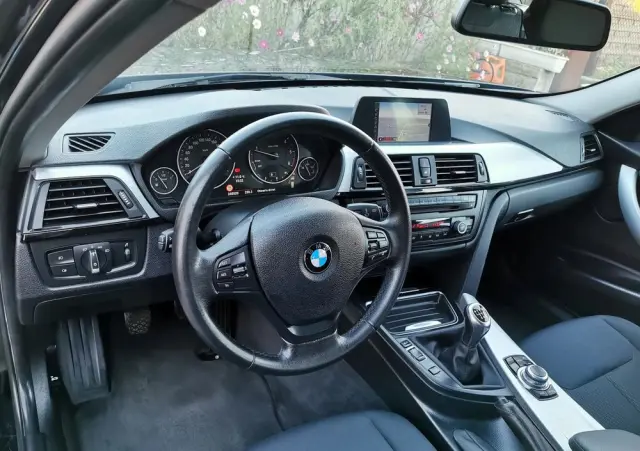 BMW Seria 3 320d xDrive