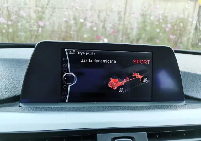 BMW Seria 3 320d xDrive