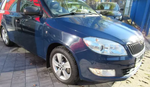SKODA Fabia 