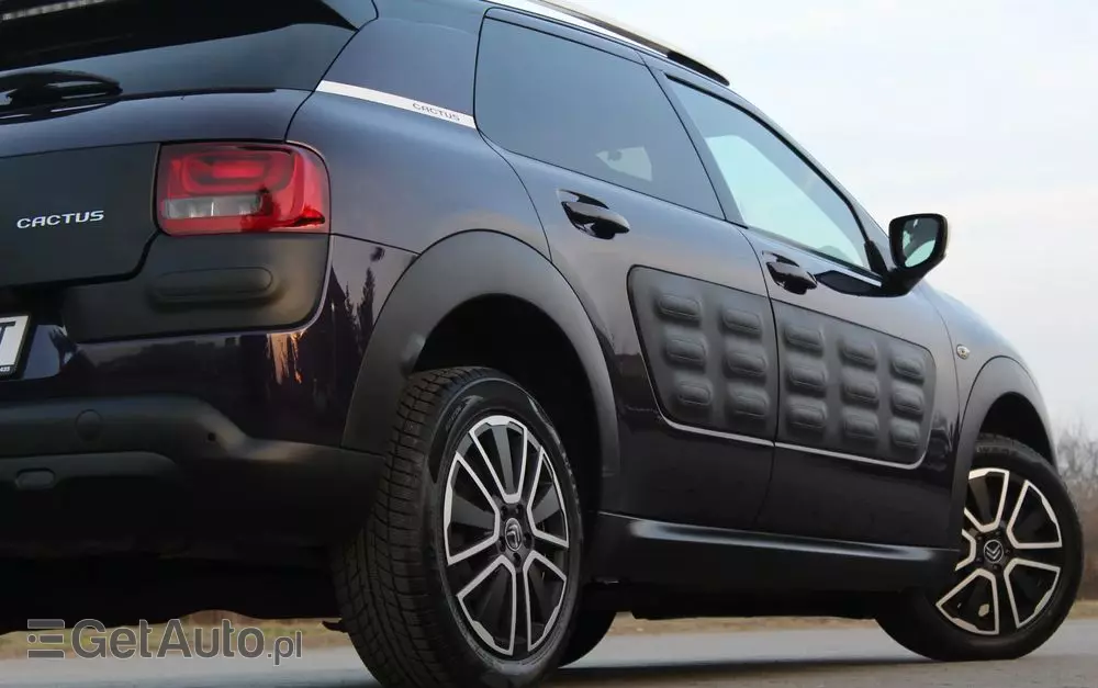 CITROËN C4 Cactus 1.2 PureTech Shine Edition S&S