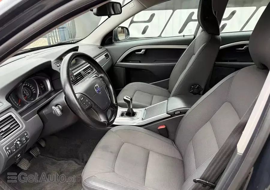 VOLVO V70 D4 Drive-E Dynamic Kinetic