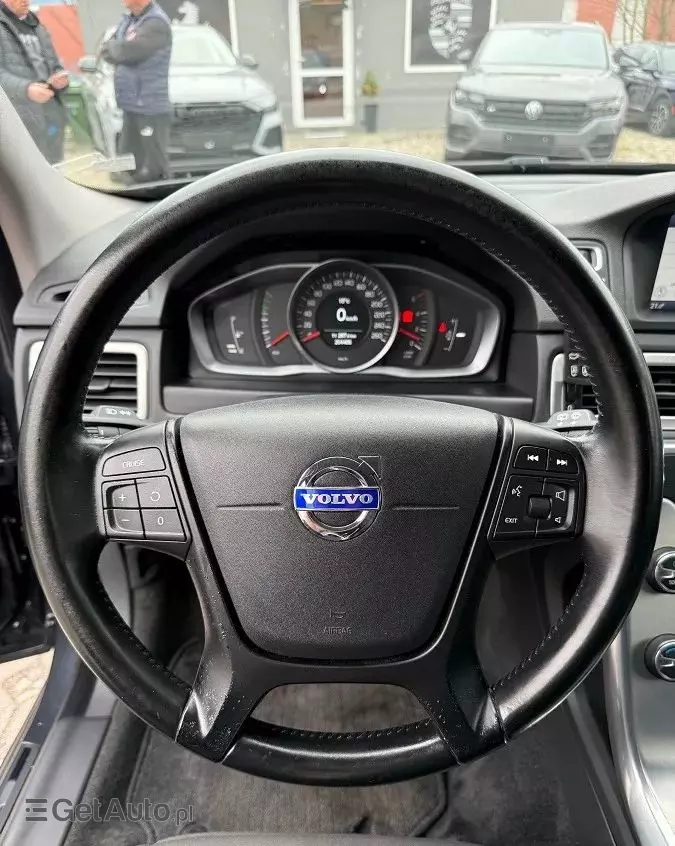 VOLVO V70 D4 Drive-E Dynamic Kinetic