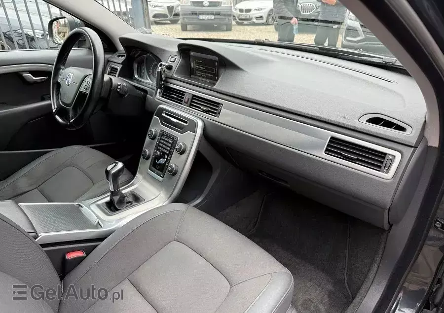 VOLVO V70 D4 Drive-E Dynamic Kinetic