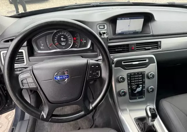 VOLVO V70 D4 Drive-E Dynamic Kinetic