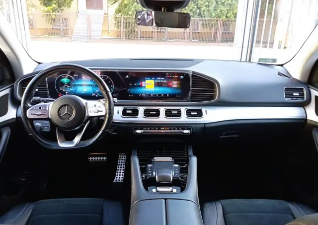 MERCEDES-BENZ GLE 