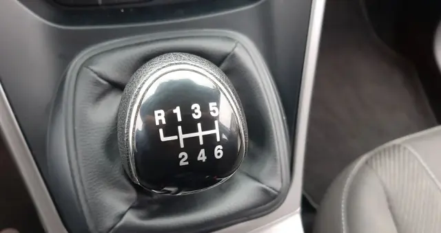 FORD Kuga 1.5 EcoBoost 2x4 Trend