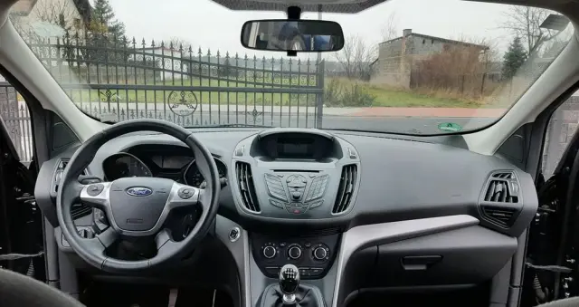 FORD Kuga 1.5 EcoBoost 2x4 Trend