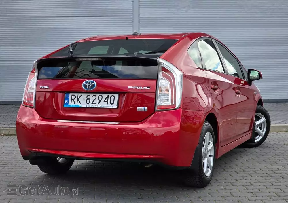 TOYOTA Prius (Hybrid) Executive