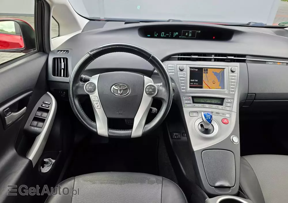 TOYOTA Prius (Hybrid) Executive