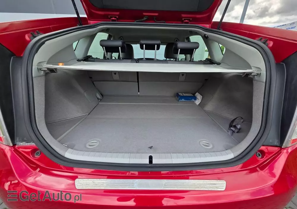 TOYOTA Prius (Hybrid) Executive