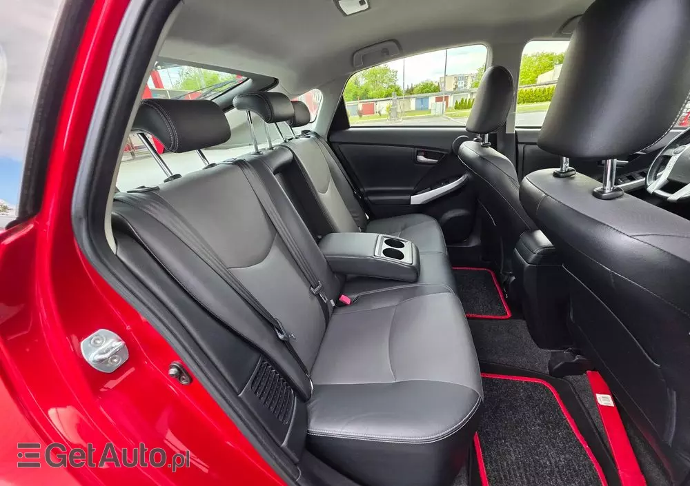 TOYOTA Prius (Hybrid) Executive