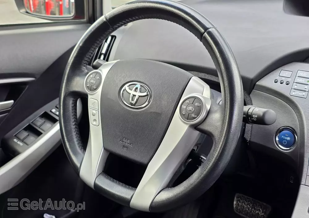 TOYOTA Prius (Hybrid) Executive