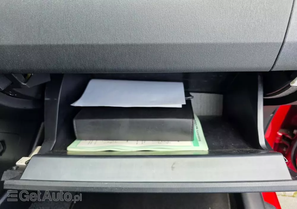 TOYOTA Prius (Hybrid) Executive