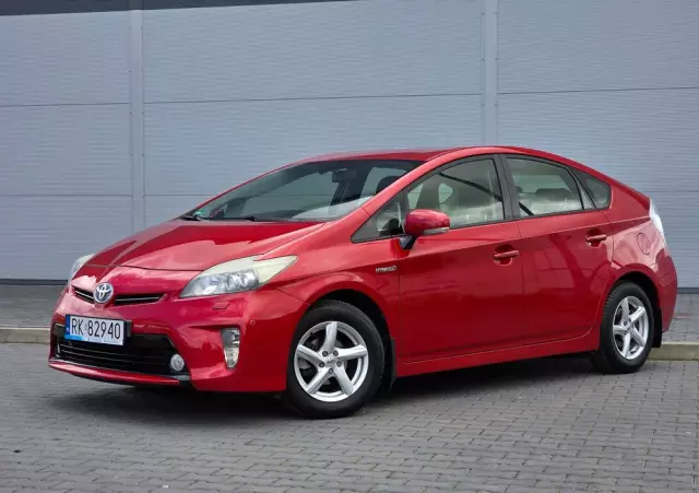 TOYOTA Prius (Hybrid) Executive