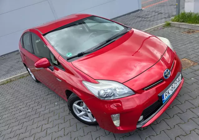 TOYOTA Prius (Hybrid) Executive