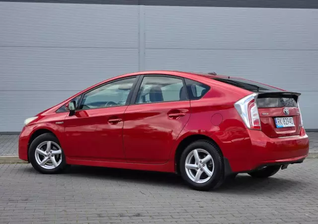 TOYOTA Prius (Hybrid) Executive