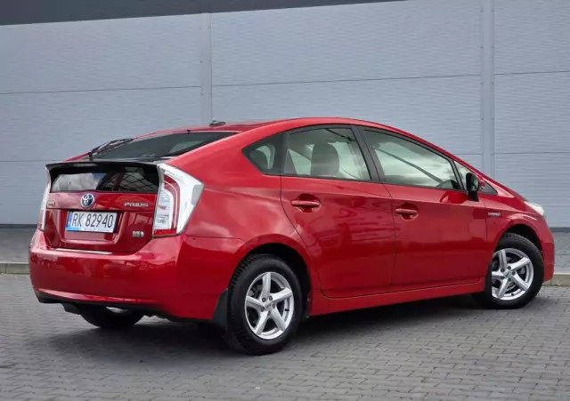 TOYOTA Prius (Hybrid) Executive