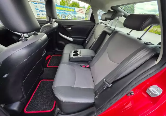 TOYOTA Prius (Hybrid) Executive