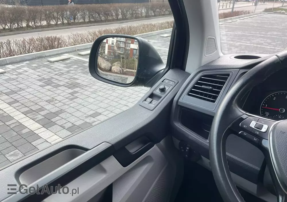 VOLKSWAGEN Transporter T6 