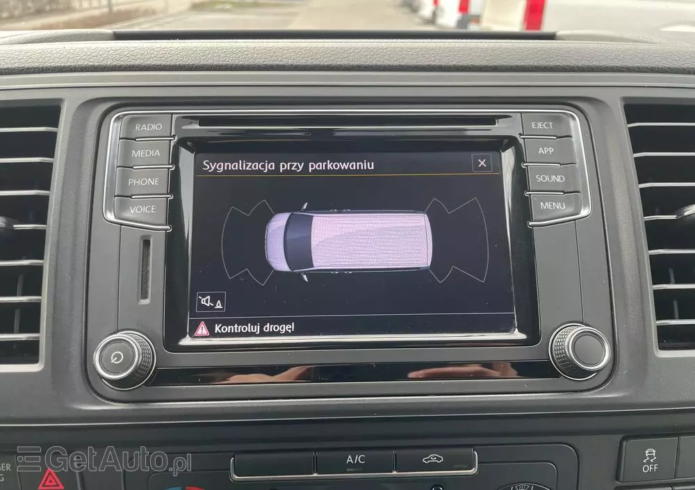 VOLKSWAGEN Transporter T6 