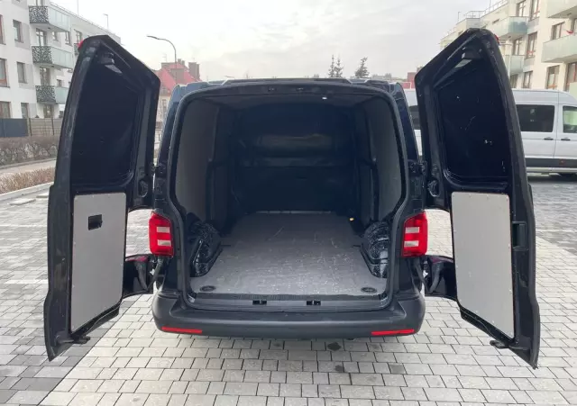 VOLKSWAGEN Transporter T6 