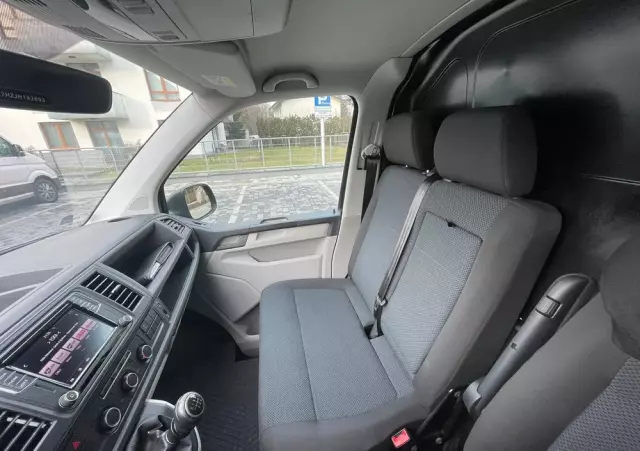 VOLKSWAGEN Transporter T6 