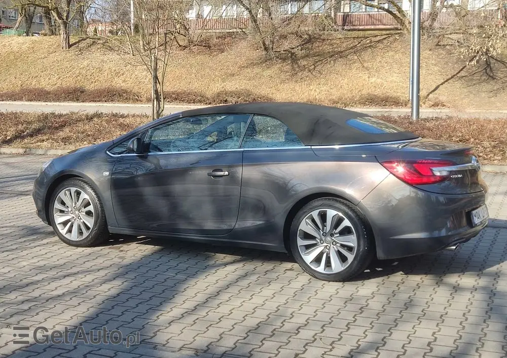OPEL Cascada 