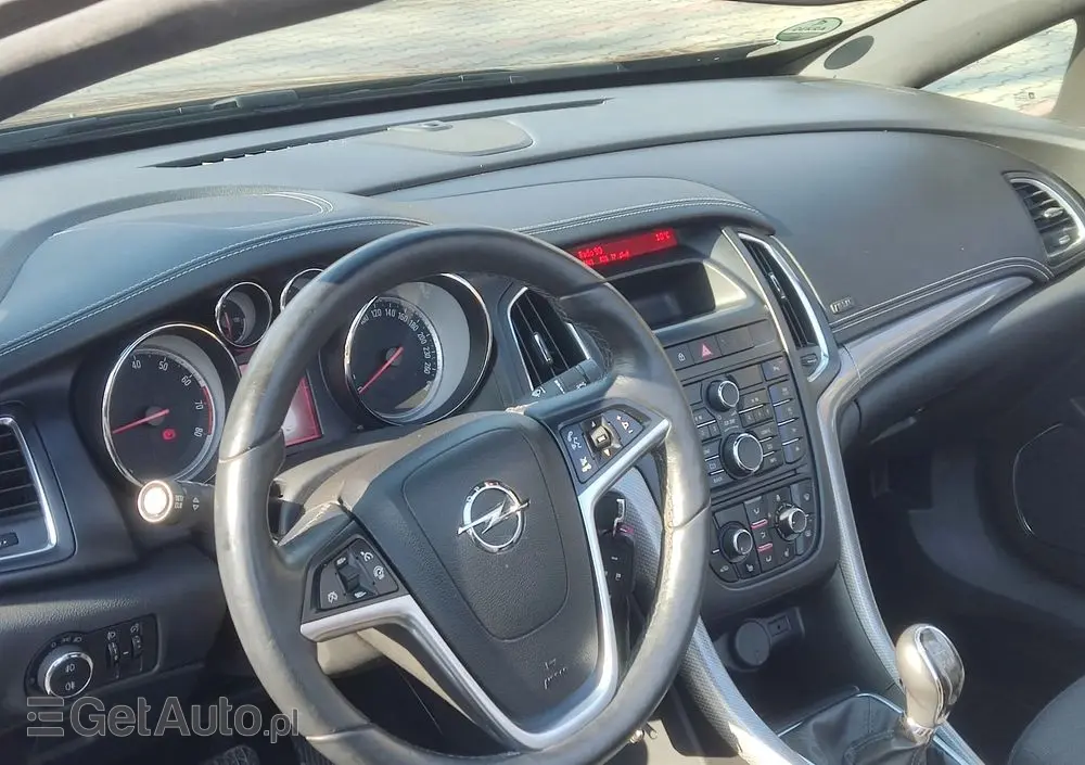 OPEL Cascada 