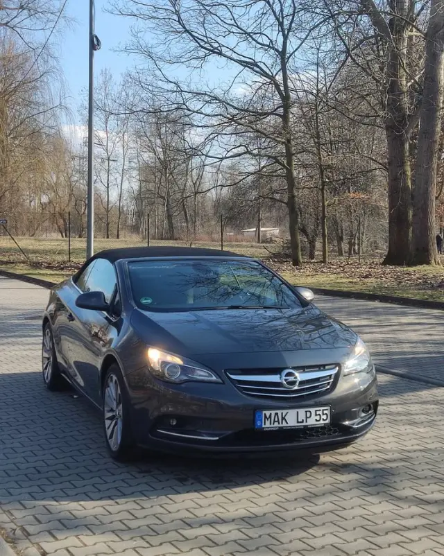 OPEL Cascada 
