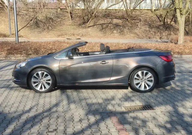 OPEL Cascada 